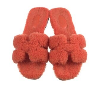 Hermes Vibrant Orange Fuzzy SlippersHermes H Logo Slides